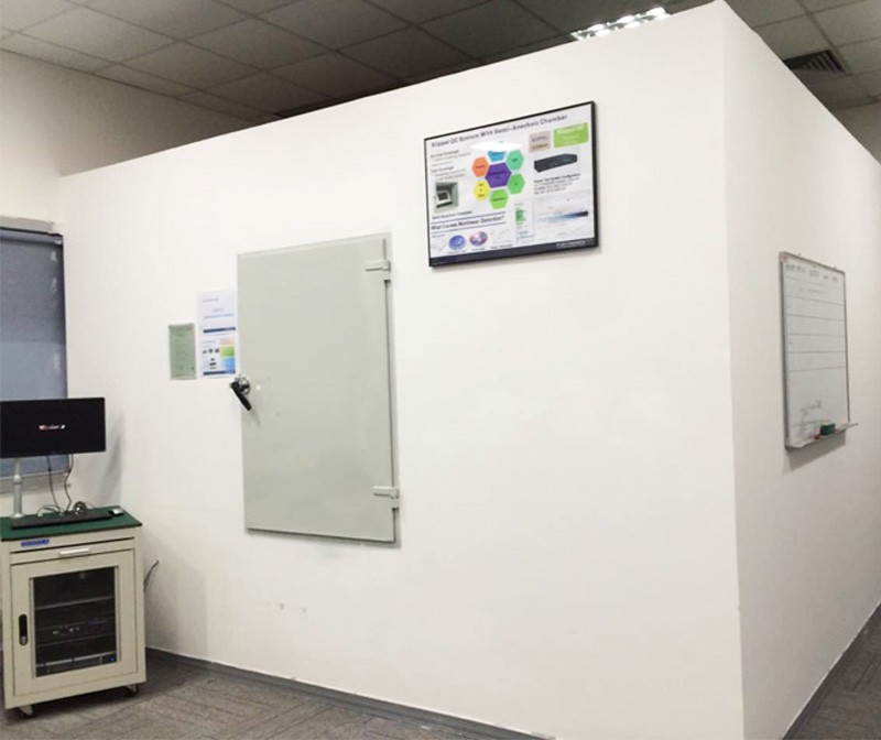 聲學(xué)實驗室中的消聲尖劈結(jié)構(gòu)